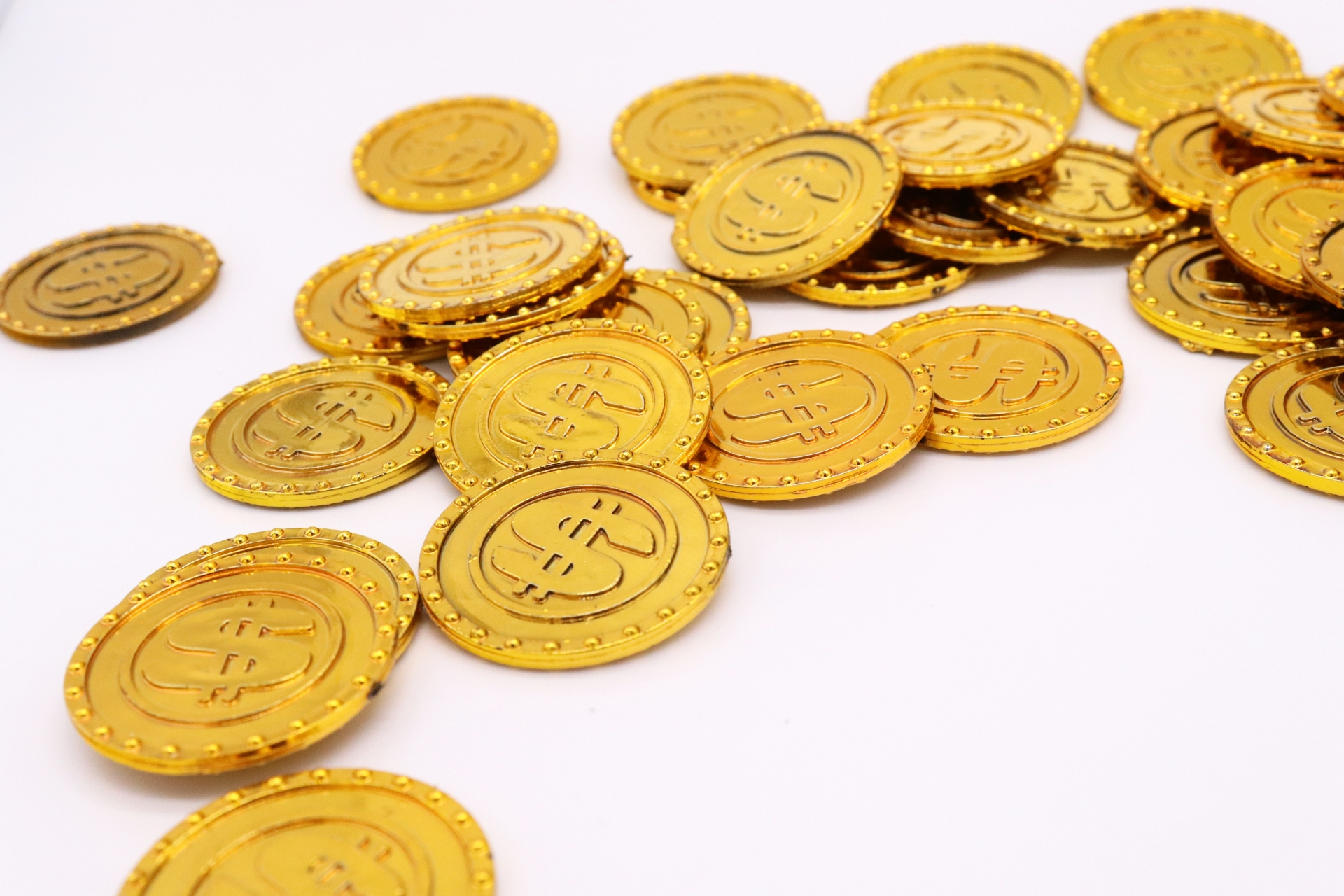 増え続けるコストのイメージ — 最低賃金上昇
